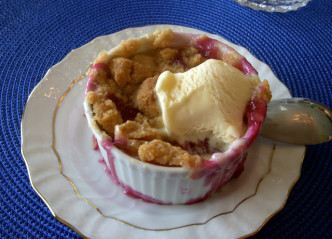Peach and Blueberry Crumbles