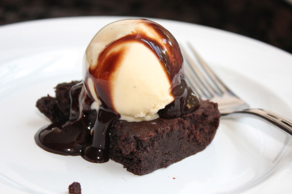 brownie sundae