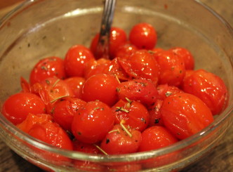 pan-roasted tomatoes