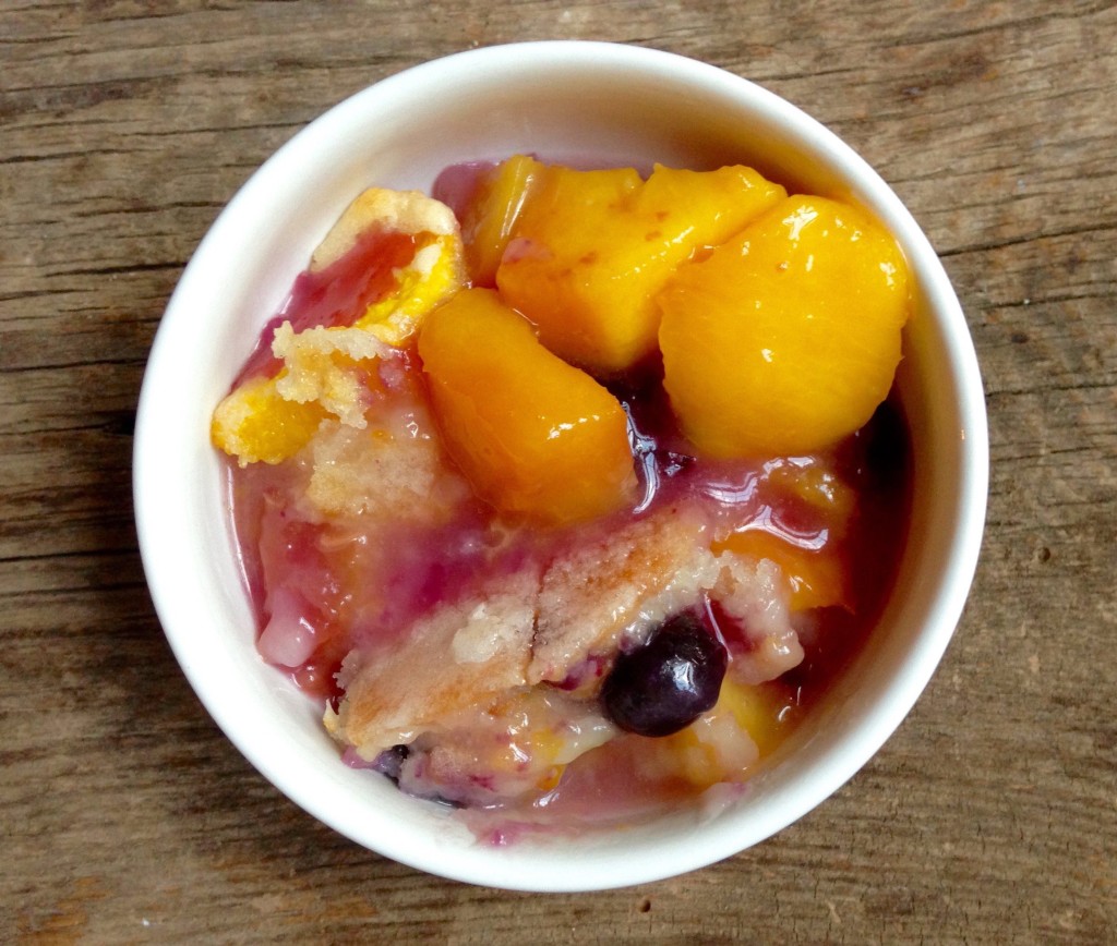 peach and blueberry cobbler