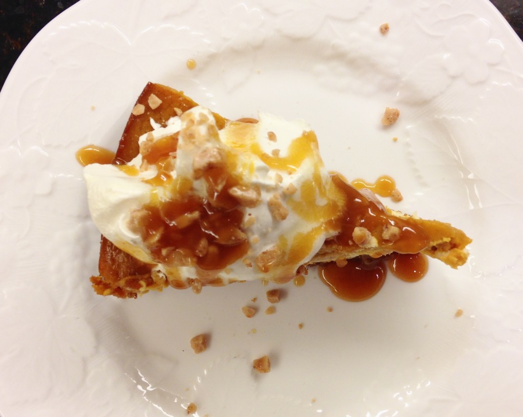 toffee pumpkin cheesecake