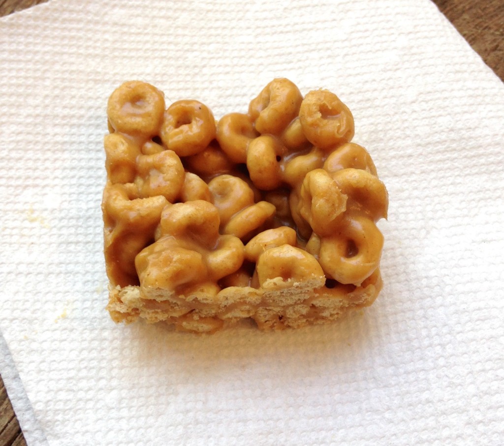 peanut butter cheerio bars